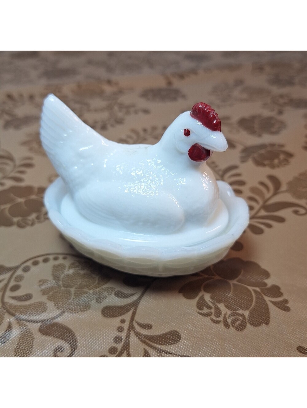 Vintage Westmoreland Hen Nest Salt Cellar Chicken Milk Glass Trinket Dish 3.5"